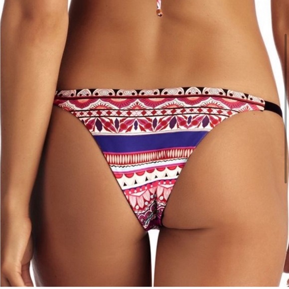 Vitamin A Rousseau Luna bikini - Picture 3 of 5